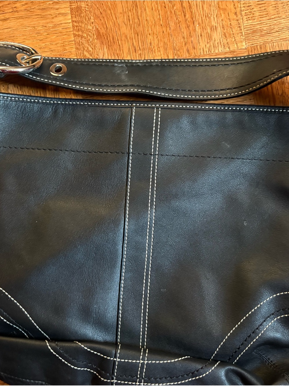 Coach Black Leather Shoulder Bag - Classic Stitch Detail